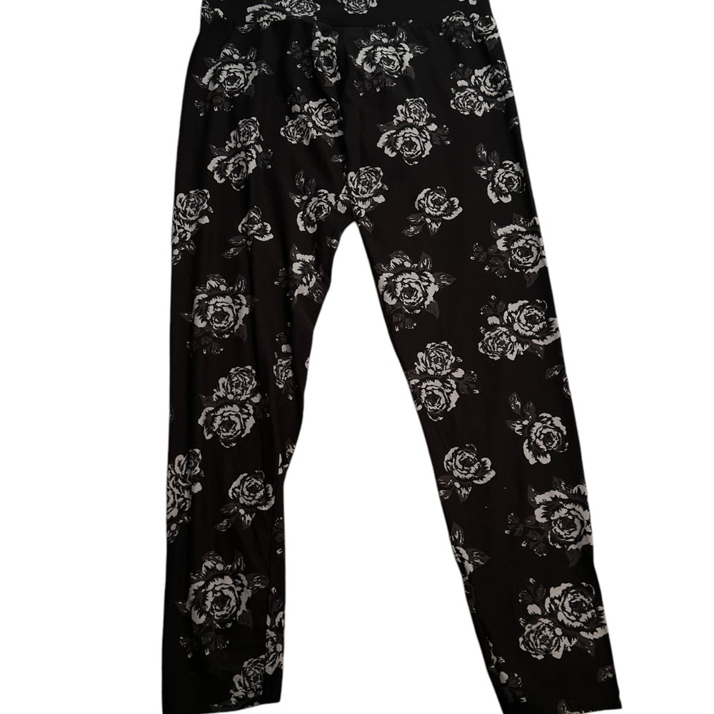 French Laundry Womans Pants Black and White with Floral Pattern 1X